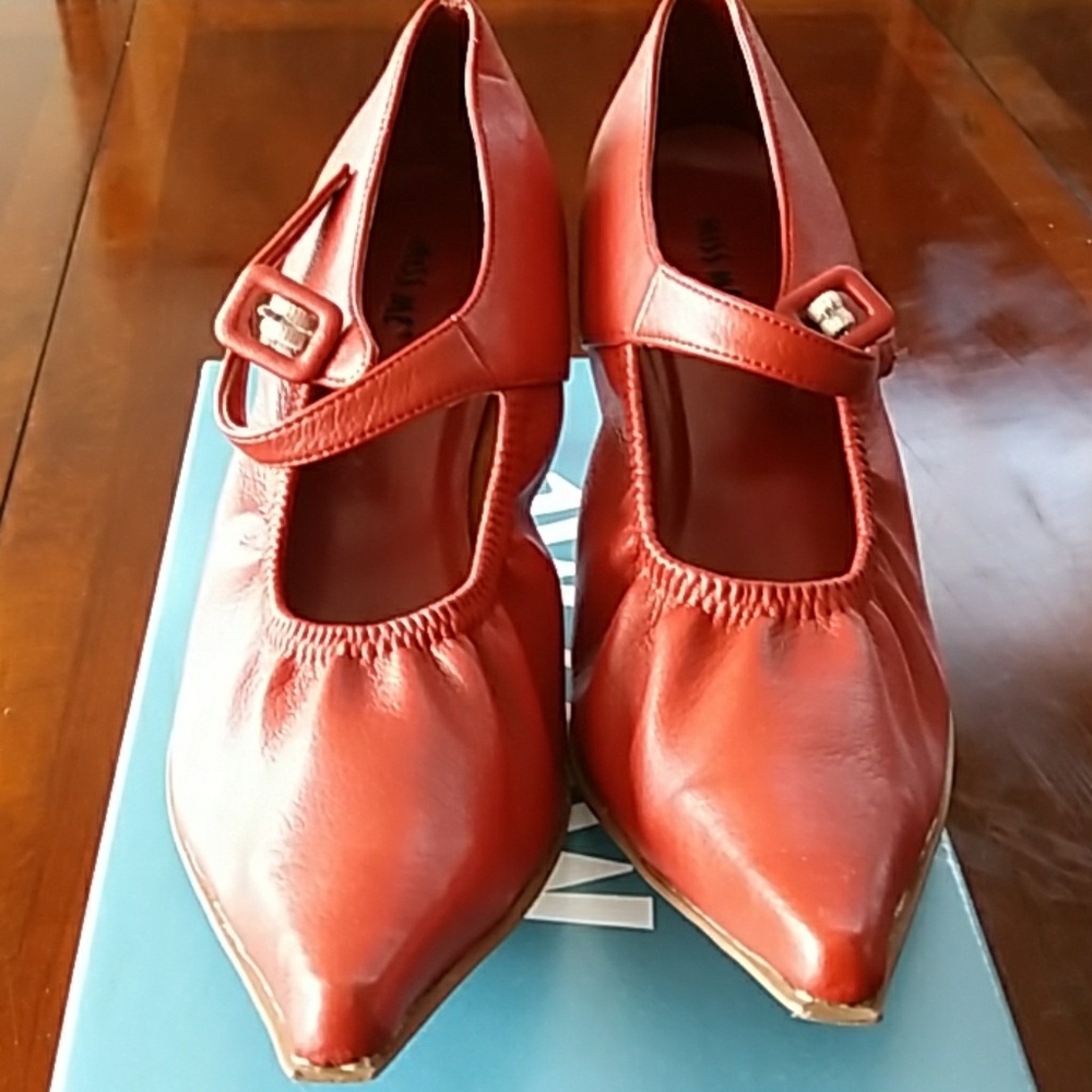 Red Heels